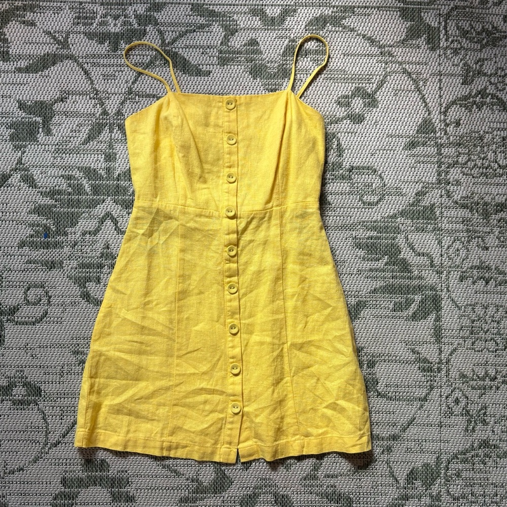 Button Tie-Back Dress
